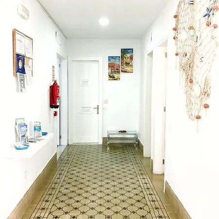 The Triana House Room 1 Vandrerhjem